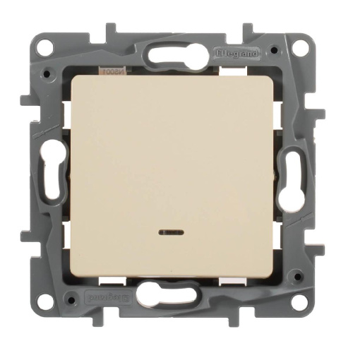 Выключатель одноклавишный Legrand Etika 10A 250V с подсветкой слоновая кость 672303 Выключатель одноклавишный Legrand Etika 10A 250V с подсветкой слоновая кость 672303