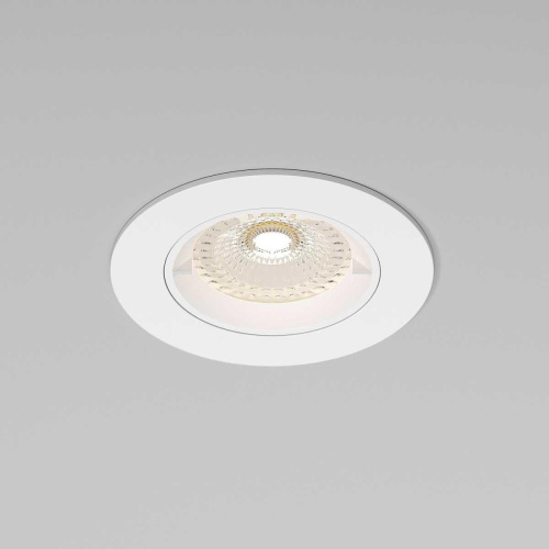 Встраиваемый светильник Elektrostandard 25056/01 a067708 Встраиваемый светильник Elektrostandard 25056/01 a067708