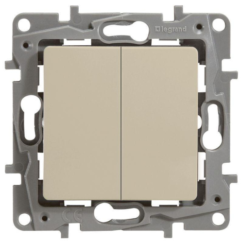 Выключатель двухклавишный Legrand Etika с подсветкой 10A 250V слоновая кость 672304 Выключатель двухклавишный Legrand Etika с подсветкой 10A 250V слоновая кость 672304