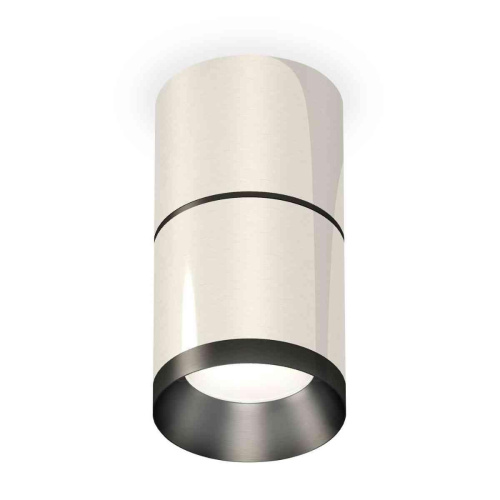 Комплект накладного светильника Ambrella light Techno Spot XS7405041 PSL/PBK серебро полированное/черный полированный (C7405, A2071, C7405, N7031) Комплект накладного светильника Ambrella light Techno Spot XS7405041 PSL/PBK серебро полированное/черный полированный (C7405, A2071, C7405, N7031)