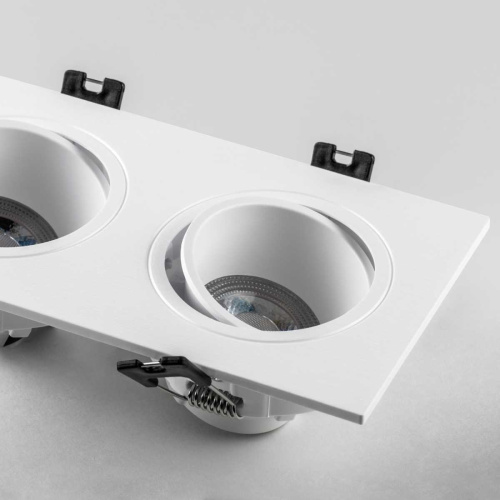 Выключатель кнопочный одноклавишный Gira System 55 10A 250V алюминий 012626 Выключатель кнопочный одноклавишный Gira System 55 10A 250V алюминий 012626