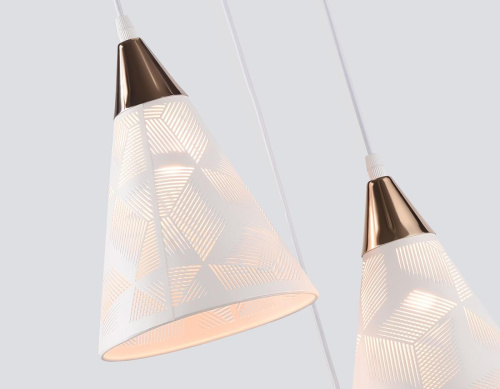 Подвесная люстра Ambrella light Traditional Loft TR8433 Подвесная люстра Ambrella light Traditional Loft TR8433