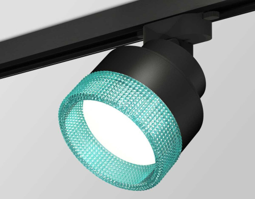 Комплект трекового светильника Ambrella light Track System XT (A2526, A2106, C8102, N8488) XT8102043 Комплект трекового светильника Ambrella light Track System XT (A2526, A2106, C8102, N8488) XT8102043
