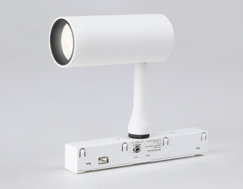 Трековый светодиодный светильник Ambrella light Track System Magnetic GL3810 Трековый светодиодный светильник Ambrella light Track System Magnetic GL3810