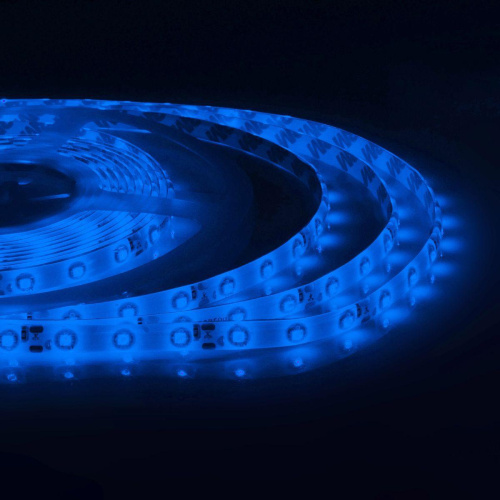 Светодиодная влагозащищенная лента Apeyron 4,8W/m 60LED/m 3528SMD синий 5M 00-06 Светодиодная влагозащищенная лента Apeyron 4,8W/m 60LED/m 3528SMD синий 5M 00-06