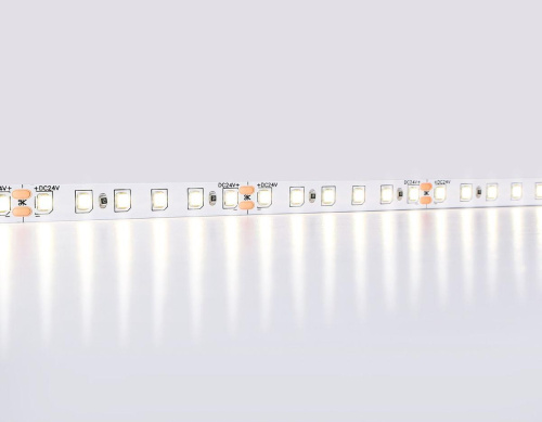 Светодиодная лента Ambrella Light 10W/m 120LED/m 2835SMD дневной белый 5M GS3102 Светодиодная лента Ambrella Light 10W/m 120LED/m 2835SMD дневной белый 5M GS3102