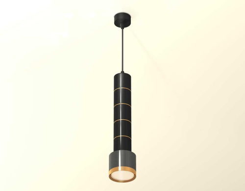 Комплект подвесного светильника Ambrella light Techno Spot XP (A2302, A2062х4, C6303х5, A2101, C8115, N8124) XP8115010 Комплект подвесного светильника Ambrella light Techno Spot XP (A2302, A2062х4, C6303х5, A2101, C8115, N8124) XP8115010