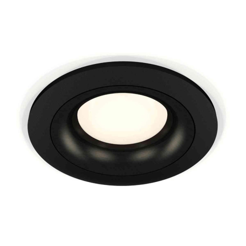 Комплект встраиваемого светильника Ambrella light Techno Spot XC7622002 SBK/PBK черный песок/черный полированный (C7622, N7011) Комплект встраиваемого светильника Ambrella light Techno Spot XC7622002 SBK/PBK черный песок/черный полированный (C7622, N7011)