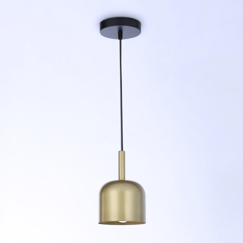Подвесной светильник Ambrella light Traditional TR97113 Подвесной светильник Ambrella light Traditional TR97113