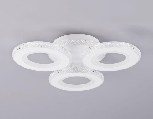 Потолочная светодиодная люстра Ambrella light Acrylica Original FA8866 Потолочная светодиодная люстра Ambrella light Acrylica Original FA8866
