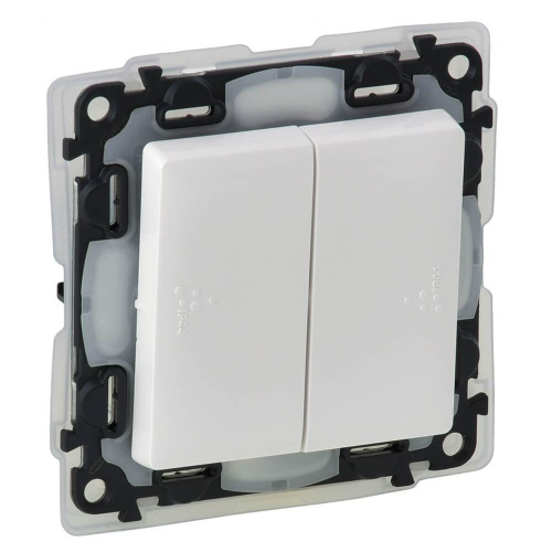 Выключатель двухклавишный Legrand Valena Life 10A 250V IP44 белый 752155 Выключатель двухклавишный Legrand Valena Life 10A 250V IP44 белый 752155