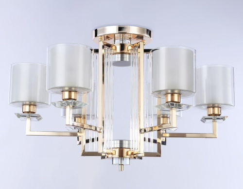 Потолочная люстра Ambrella light Traditional TR4420 Потолочная люстра Ambrella light Traditional TR4420
