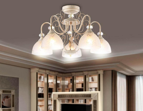 Потолочная люстра Ambrella light Traditional TR3057 Потолочная люстра Ambrella light Traditional TR3057
