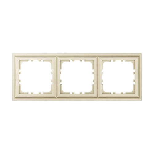 Рамка 3-постовая LK Studio (бежевый матовый) LK80 CLASSIC, 894302-1 Рамка 3-постовая LK Studio (бежевый матовый) LK80 CLASSIC, 894302-1