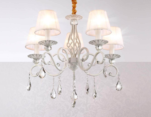 Подвесная люстра Ambrella light Traditional TR4547 Подвесная люстра Ambrella light Traditional TR4547