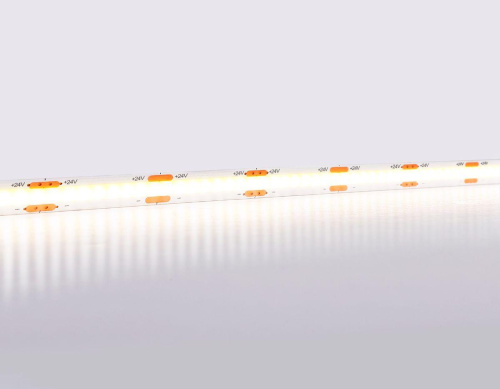 Светодиодная лента Ambrella Light 10W/m 320LED/m COB дневной белый 5M GS4652 Светодиодная лента Ambrella Light 10W/m 320LED/m COB дневной белый 5M GS4652