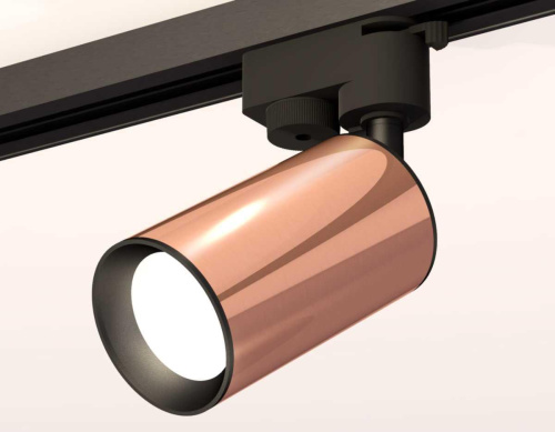 Комплект трекового светильника Ambrella light Track System XT (A2521, C6326, N6102) XT6326010 Комплект трекового светильника Ambrella light Track System XT (A2521, C6326, N6102) XT6326010