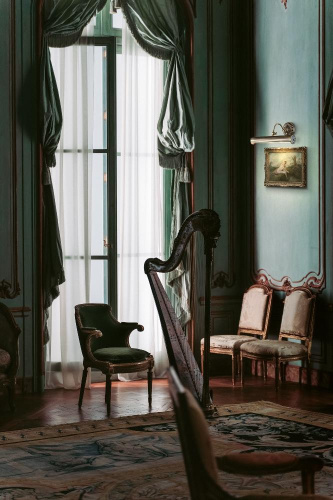 Подсветка для картин Maytoni Renoir PIC118-22-R Подсветка для картин Maytoni Renoir PIC118-22-R