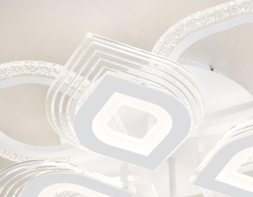 Потолочная светодиодная люстра Ambrella light Acrylica Original FA4294 Потолочная светодиодная люстра Ambrella light Acrylica Original FA4294