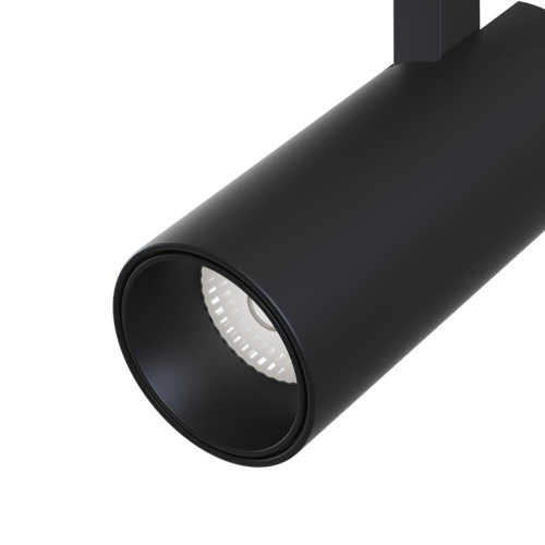 Трековый светодиодный светильник для магнитного шинопровода Maytoni Track lamps TR019-2-15W4K-B Трековый светодиодный светильник для магнитного шинопровода Maytoni Track lamps TR019-2-15W4K-B