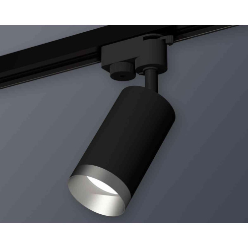 Комплект трекового светильника Ambrella light Track System XT6323063 SBK/MCH черный песок/хром матовый (A2521, C6323, N6133) Комплект трекового светильника Ambrella light Track System XT6323063 SBK/MCH черный песок/хром матовый (A2521, C6323, N6133)