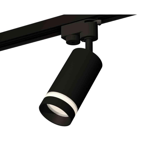 Комплект трекового светильника Ambrella light Track System XT6323111 SBK/FR черный песок/белый матовый (A2521, C6323, N6229) Комплект трекового светильника Ambrella light Track System XT6323111 SBK/FR черный песок/белый матовый (A2521, C6323, N6229)