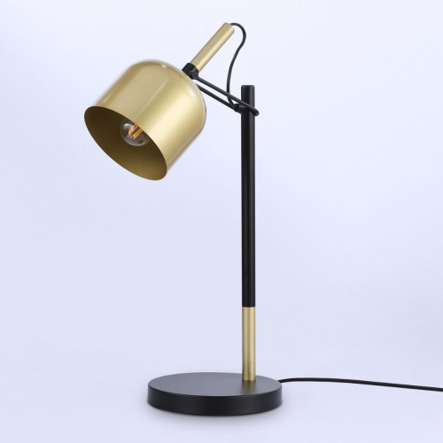 Настольная лампа Ambrella light Traditional TR97129 Настольная лампа Ambrella light Traditional TR97129