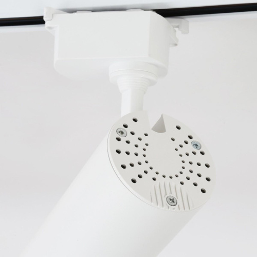 Трековый светодиодный светильник Ambrella light GL5821 Трековый светодиодный светильник Ambrella light GL5821