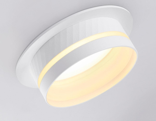 Встраиваемый светильник Ambrella light Techno Spot GX53 Acrylic tech TN5218 Встраиваемый светильник Ambrella light Techno Spot GX53 Acrylic tech TN5218