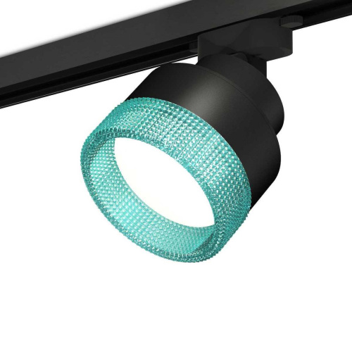Комплект трекового светильника Ambrella light Track System XT (A2526, A2106, C8102, N8488) XT8102043 Комплект трекового светильника Ambrella light Track System XT (A2526, A2106, C8102, N8488) XT8102043