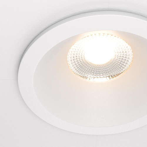 Встраиваемый светодиодный светильник Maytoni Zoom DL034-2-L12W