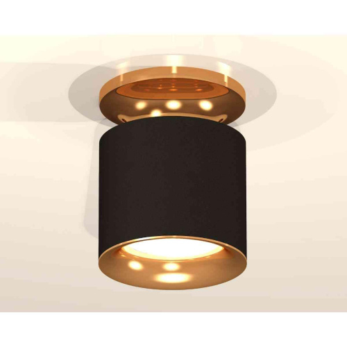 Комплект накладного светильника Ambrella light Techno Spot XS7402102 SBK/PYG черный песок/золото желтое полированное (N7929, C7402, N7014)