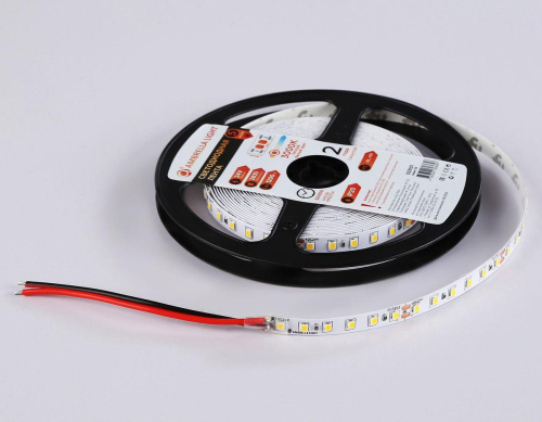 Светодиодная лента Ambrella Light 10W/m 120LED/m 2835SMD теплый белый 5M GS3101 Светодиодная лента Ambrella Light 10W/m 120LED/m 2835SMD теплый белый 5M GS3101
