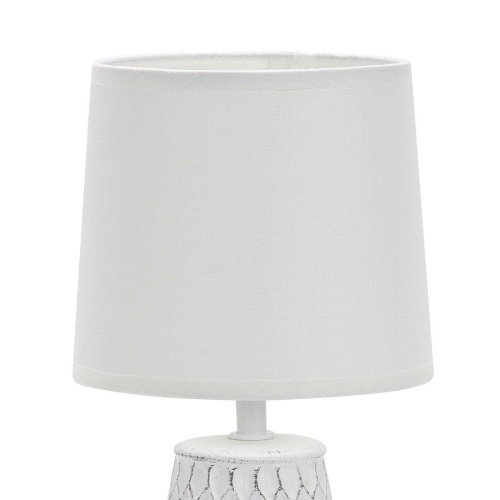 Настольная лампа Escada Juventus 10171/L White Настольная лампа Escada Juventus 10171/L White