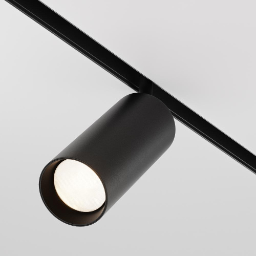 Трековый светодиодный светильник Maytoni Technica Focus Led TR032-2-20W3K-W-B Трековый светодиодный светильник Maytoni Technica Focus Led TR032-2-20W3K-W-B