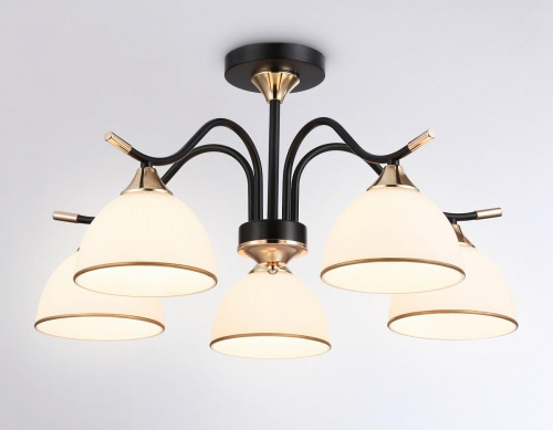 Потолочная люстра Ambrella light Traditional Modern TR3162 Потолочная люстра Ambrella light Traditional Modern TR3162