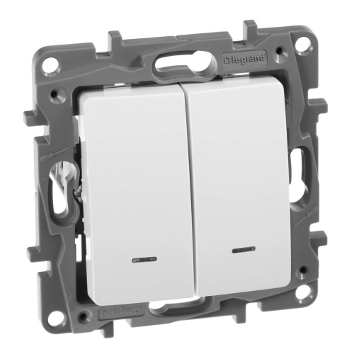 Переключатель двухклавишный Legrand Etika с подсветкой 10A 250V белый 672216 Переключатель двухклавишный Legrand Etika с подсветкой 10A 250V белый 672216