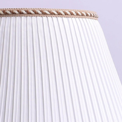 Настольная лампа MW-Light Ариадна 450033801 Настольная лампа MW-Light Ариадна 450033801