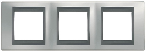 Рамка 3-постовая Schneider Electric Unica Top MGU66.006.238 Рамка 3-постовая Schneider Electric Unica Top MGU66.006.238
