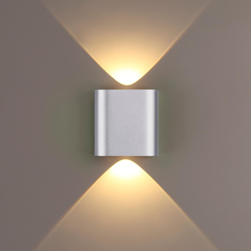 Настенный светодиодный светильник Odeon Light Magnum 4213/2WL Настенный светодиодный светильник Odeon Light Magnum 4213/2WL