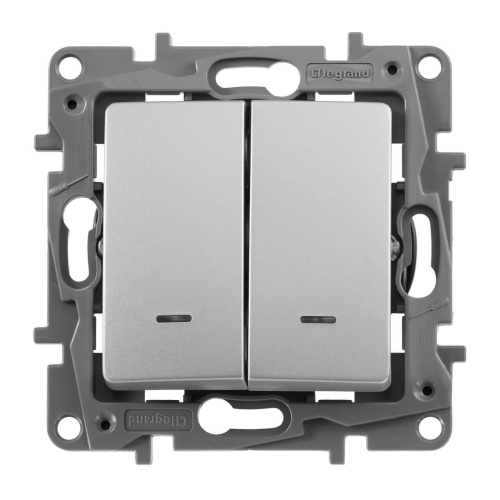 Переключатель двухклавишный Legrand Etika с подсветкой 10A 250V алюминий 672416 Переключатель двухклавишный Legrand Etika с подсветкой 10A 250V алюминий 672416