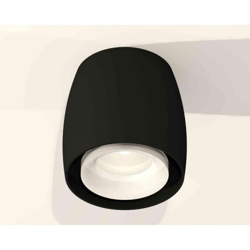 Комплект накладного светильника Ambrella light Techno Spot XS1142041 SBK/FR черный песок/белый матовый (C1142, N7165) Комплект накладного светильника Ambrella light Techno Spot XS1142041 SBK/FR черный песок/белый матовый (C1142, N7165)