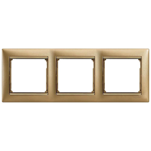Рамка 3-постовая Legrand Valena матовое золото 770303 Рамка 3-постовая Legrand Valena матовое золото 770303