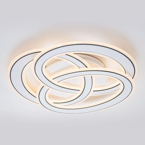 Потолочный светодиодный светильник Escada Quant 10243/3LED Потолочный светодиодный светильник Escada Quant 10243/3LED