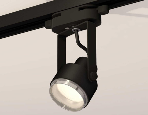 Комплект трекового светильника Ambrella light Track System XT (C6602, N6122) XT6602021 Комплект трекового светильника Ambrella light Track System XT (C6602, N6122) XT6602021