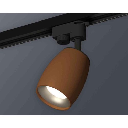 Комплект трекового светильника Ambrella light Track System XT1124033 SCF/MCH кофе песок/хром матовый (A2521, C1124, N7013) Комплект трекового светильника Ambrella light Track System XT1124033 SCF/MCH кофе песок/хром матовый (A2521, C1124, N7013)
