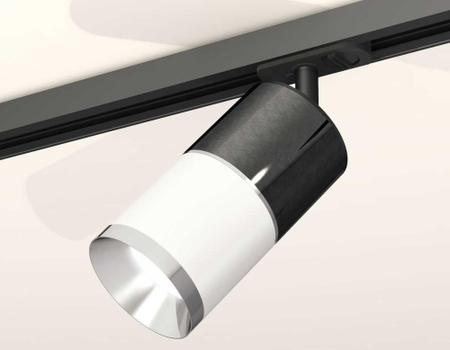 Комплект трекового светильника Ambrella light Track System XT (A2537, C7403, A2070, C7401, N7032) XT7401050 Комплект трекового светильника Ambrella light Track System XT (A2537, C7403, A2070, C7401, N7032) XT7401050