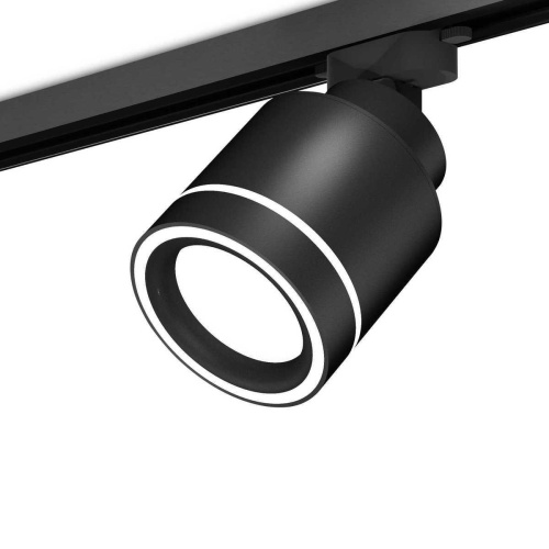 Комплект трекового светильника Ambrella light Track System XT (A2526, A2106, C8111, N8434) XT8111003 Комплект трекового светильника Ambrella light Track System XT (A2526, A2106, C8111, N8434) XT8111003
