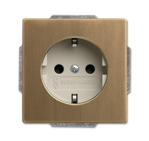 Розетка ABB Dynasty Schuko с/з 16A 250V со шторками винтовой зажим латунь античная/слоновая кость 2CKA002011A6245 Розетка ABB Dynasty Schuko с/з 16A 250V со шторками винтовой зажим латунь античная/слоновая кость 2CKA002011A6245