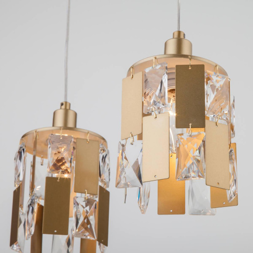 Подвесной светильник Eurosvet 50101/3 перламутровое золото Подвесной светильник Eurosvet 50101/3 перламутровое золото